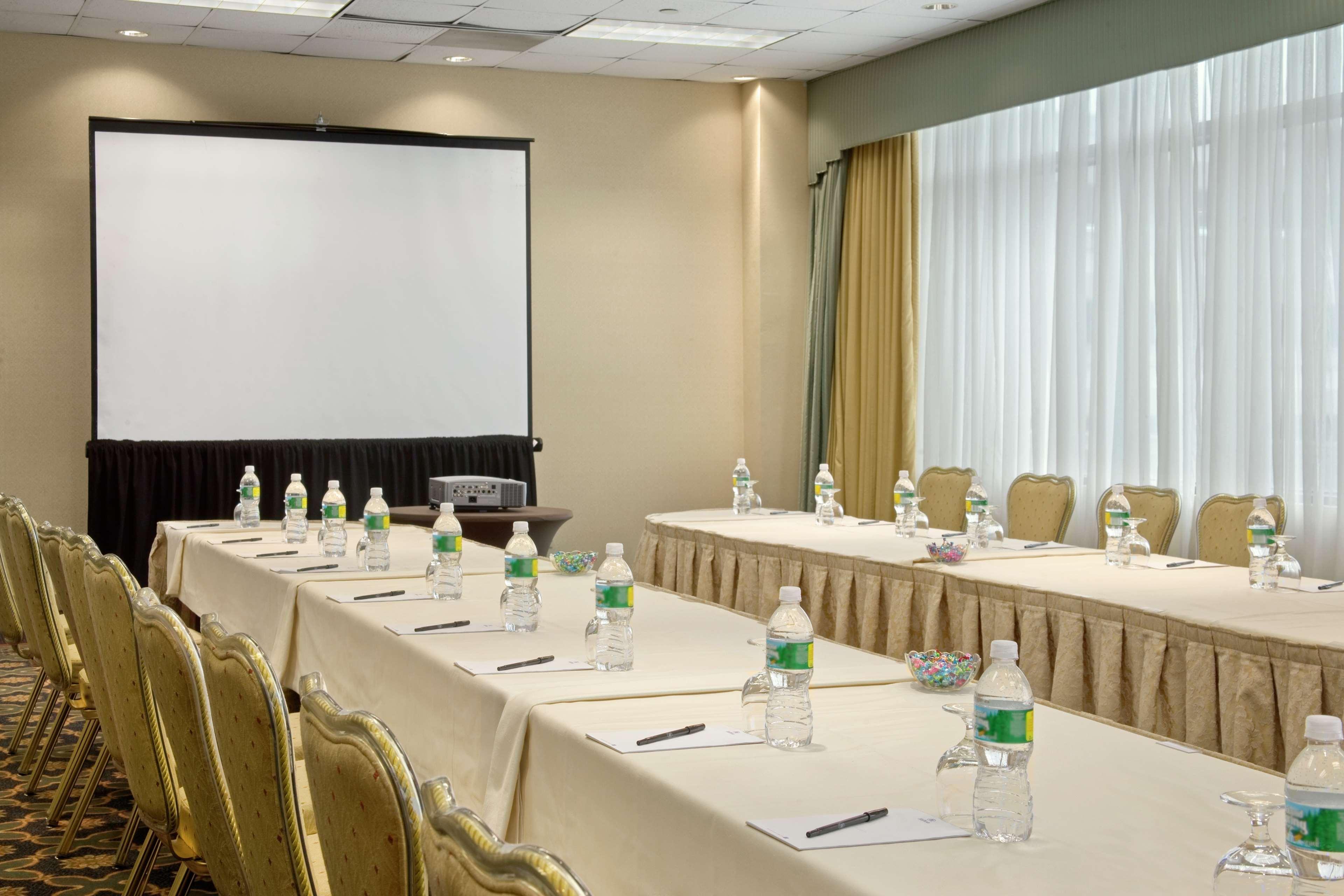 Hilton Hotel East Brunswick
