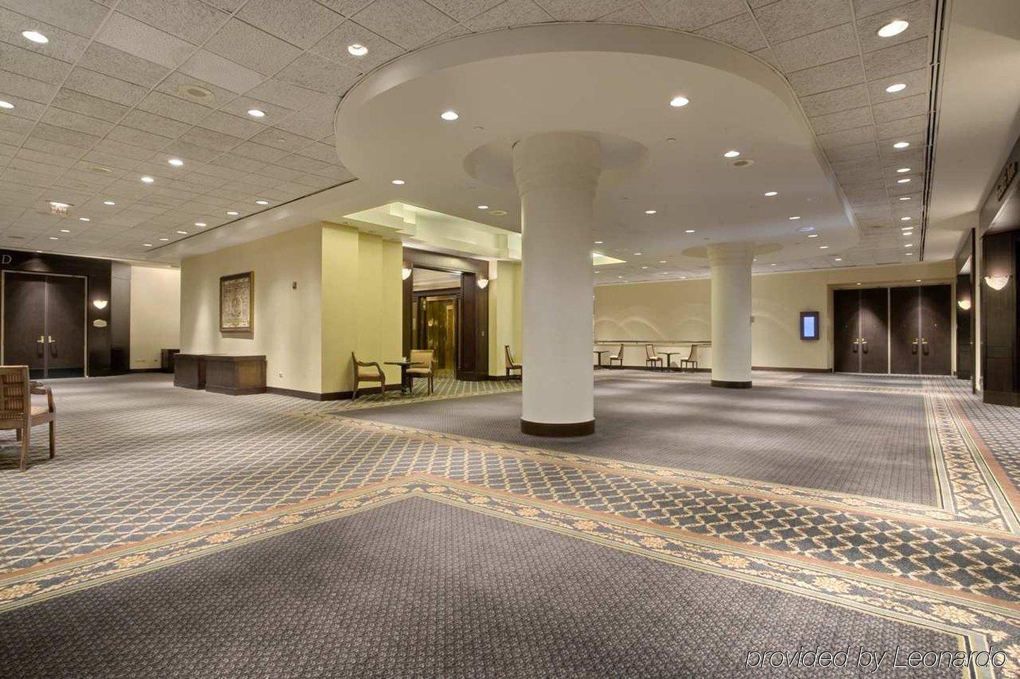Hilton Hotel 4*